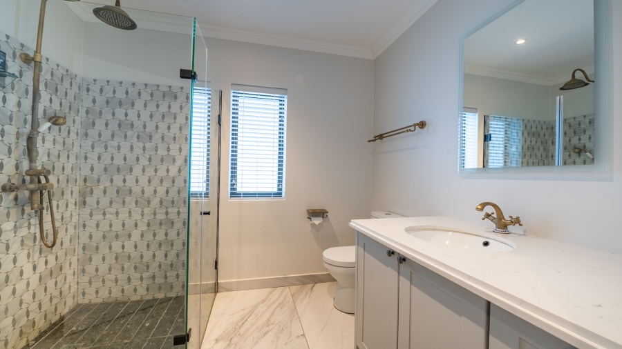 To Let 4 Bedroom Property for Rent in Green Pastures Western Cape